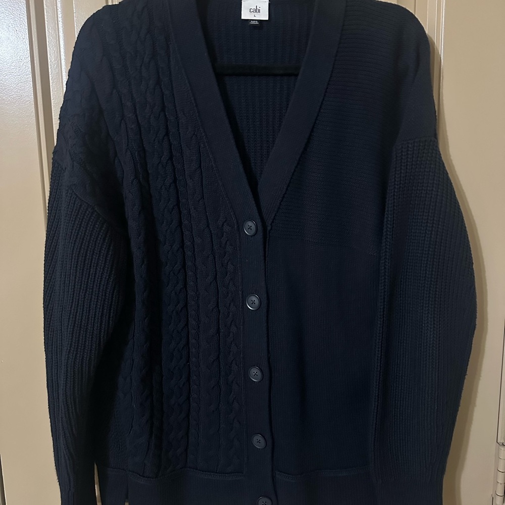 CAbi Navy Blue Cable Knit Cardigan Sweater New w/o tags Women’s L